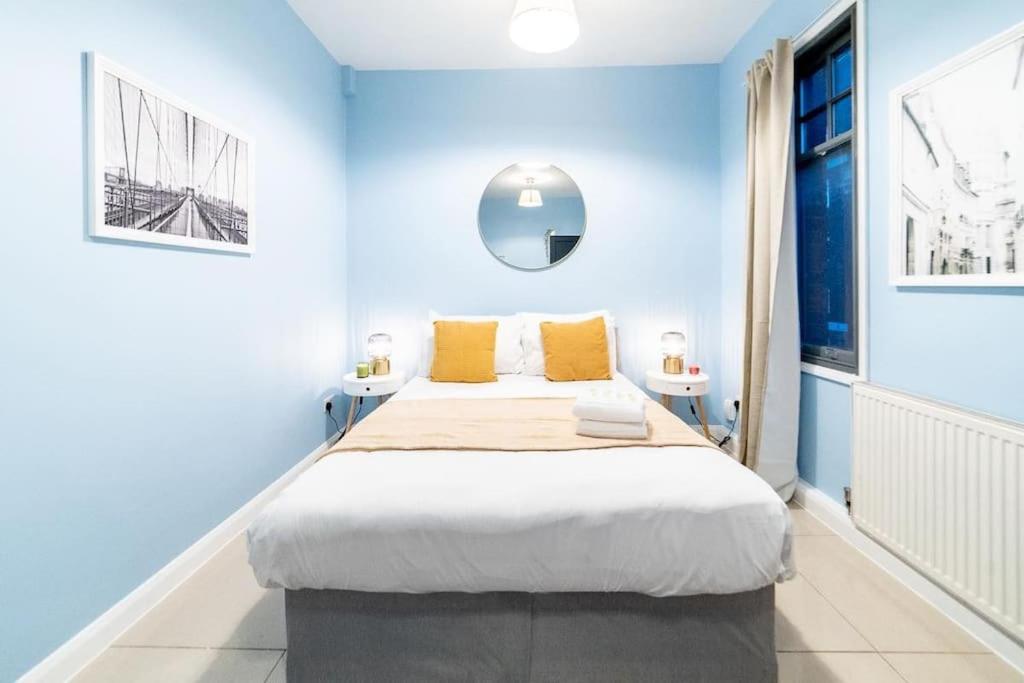 2 Bedroom Apartment Londres Extérieur photo